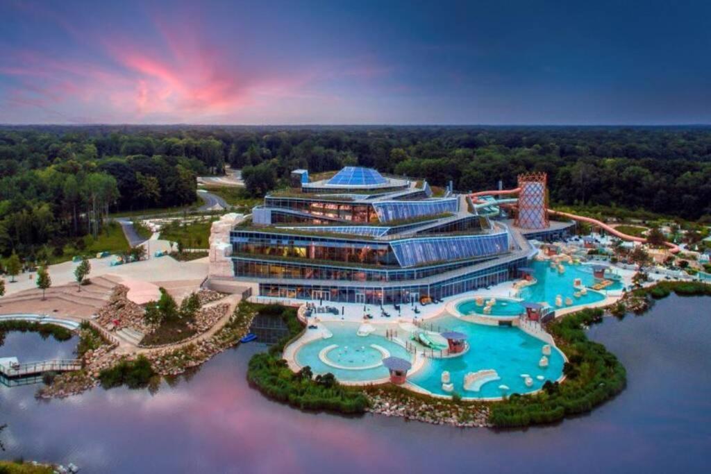 Les Celtes Disneyland เซร์ริส ภายนอก รูปภาพ